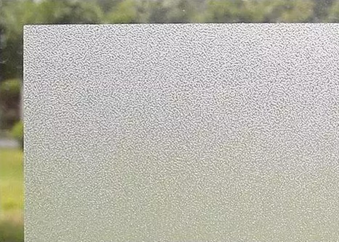ฟิล์มกระจกตกแต่งหน้าต่างเคลือบสีขาวด้าน Frosted 0.8 มม. เพื่อความเป็นส่วนตัว